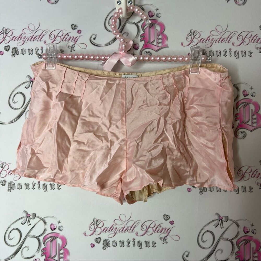 Jacob shorts silk mini shorts shiny light blush pink cream lined sexy cute - Picture 2 of 7